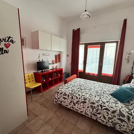 Albachiara ジョヴィナッツォ